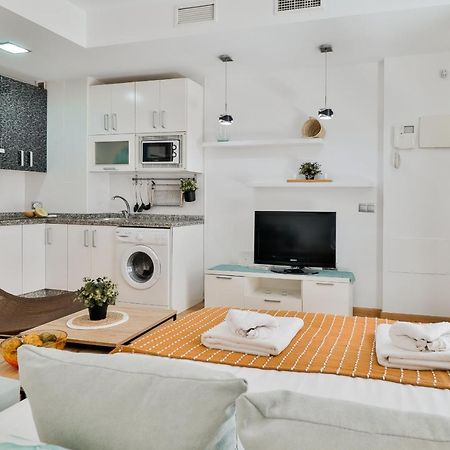 C47 - Cosy Aapartment With Parking มาลากา ภายนอก รูปภาพ